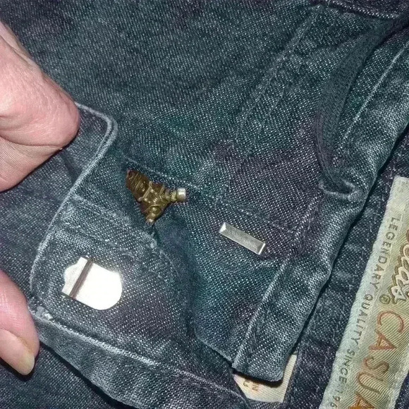 Women's Cabela Casual Jean Shorts With Extra Pockets Made in Macau Size 8 - Picture 4 of 10